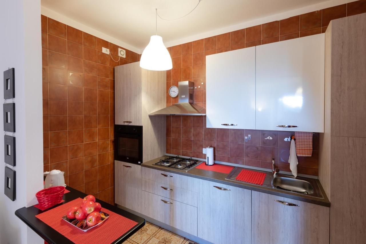 086 - Sunshine Home, 5 Minuti Dalla Spiaggia - Parcheggio Privato Gratis Incluso Ospedaletti Extérieur photo